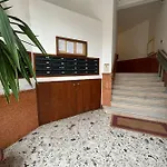 Starhost - Casa Giulia Σαλέρνο