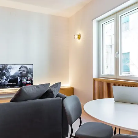 Apartament Starhost - Casa Giulia *